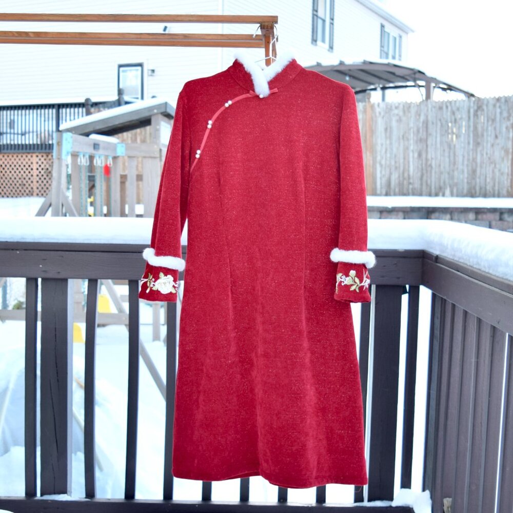 Red Flora Embroidered Fleece Faux Fur Qipao A Line Dress - Chinese Cheongsam